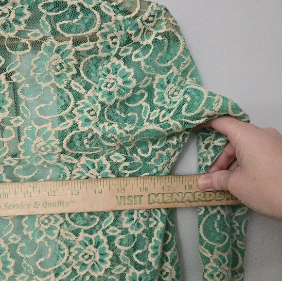 Pretty Young Thing Women's L Green Floral Open Front Lacey Cardigan USA Made - Picture 7 of 10